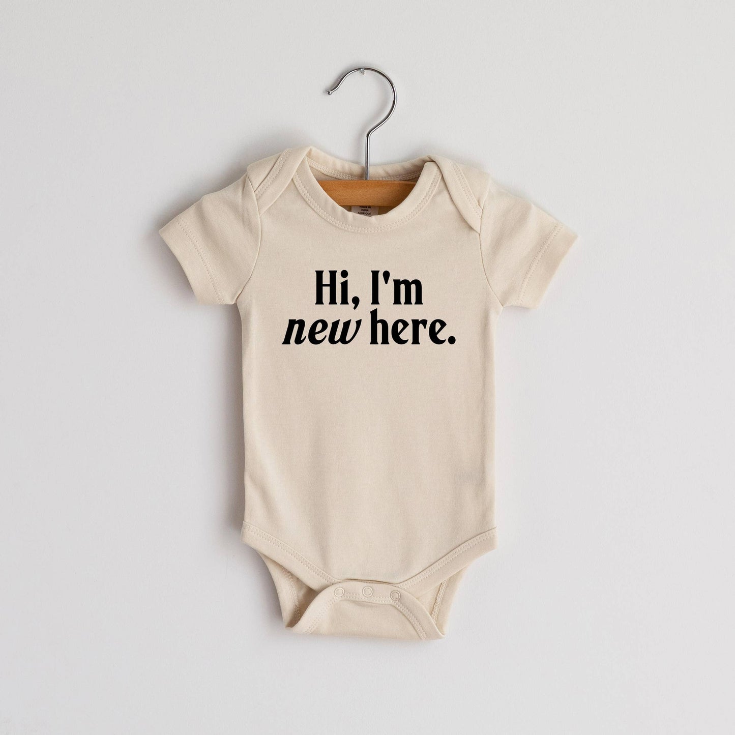 "Hi I'm New Here" Organic Cotton Baby Onesie